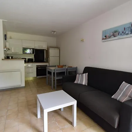 Escapade Provencale - T2 Avec Cuisine Et Terrase Privee Apartman